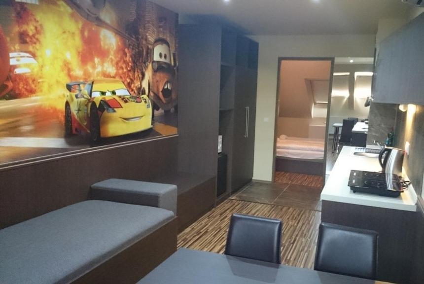 Corvin Apartman Gyula Exterior foto